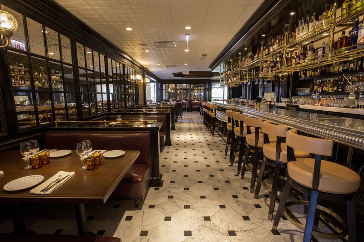 Brass Tack Chicago Members and their guests receive a complimentary